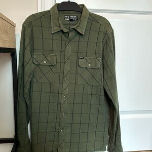 Green Matix Long Sleeve Button Down. Large (Snap Buttons)